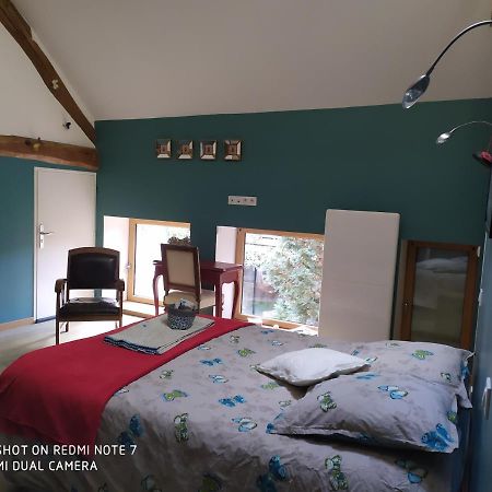 Bed and Breakfast Le Nid D'Hirondelles Perthes-en-Gatinais Екстер'єр фото