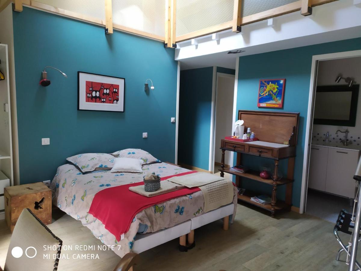 Bed and Breakfast Le Nid D'Hirondelles Perthes-en-Gatinais Екстер'єр фото